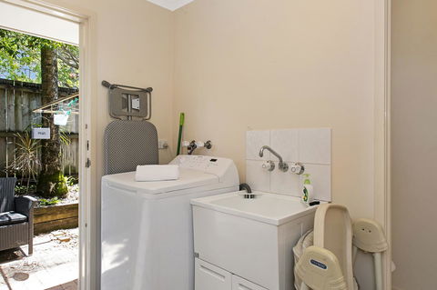 Growder Court 3 - Coolum Beach QLD - Holiday Adelaide 32