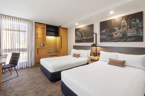 Mercure Brisbane King George Square - Holiday Adelaide 4
