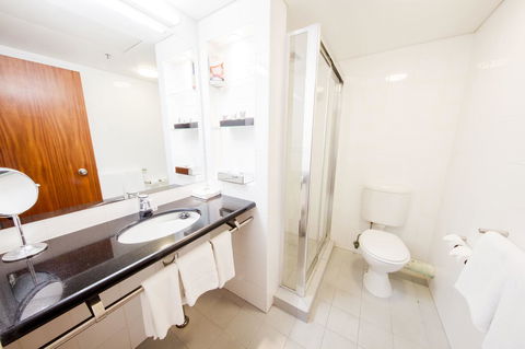 Mercure Brisbane King George Square - Holiday Adelaide 5