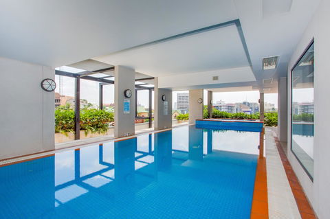 Republic Apartments Brisbane City - Holiday Adelaide 1