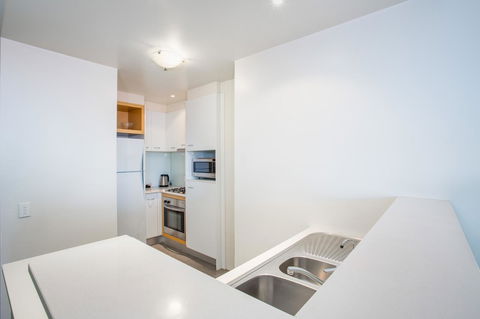 Republic Apartments Brisbane City - Holiday Adelaide 14