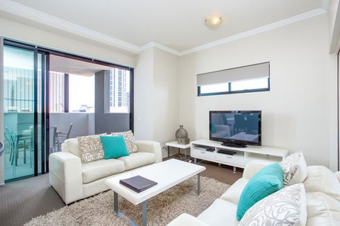 Republic Apartments Brisbane City - Holiday Adelaide 2