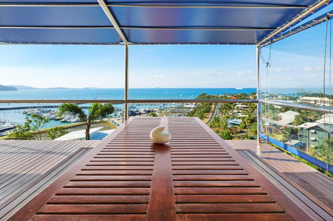 Nautilus On The Hill - Airlie Beach - Holiday Adelaide 4