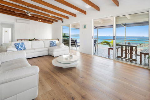 Nautilus On The Hill - Airlie Beach - Holiday Adelaide 14