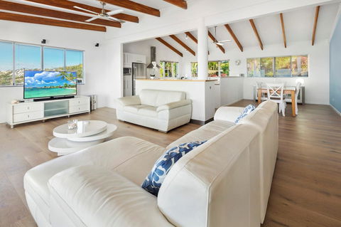 Nautilus On The Hill - Airlie Beach - Holiday Adelaide 29