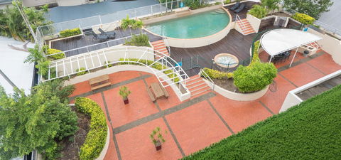 Sunshine Tower Hotel - Holiday Adelaide 22