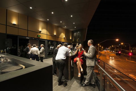 Hotel Grand Chancellor Brisbane - Holiday Adelaide 12