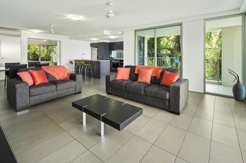 Azure Sea Whitsunday Resort - Holiday Adelaide 34