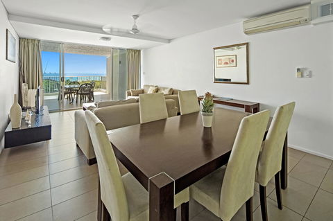 Azure Sea Whitsunday Resort - Holiday Adelaide 35