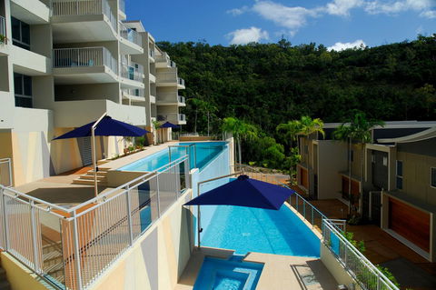 Azure Sea Whitsunday Resort - Holiday Adelaide 0