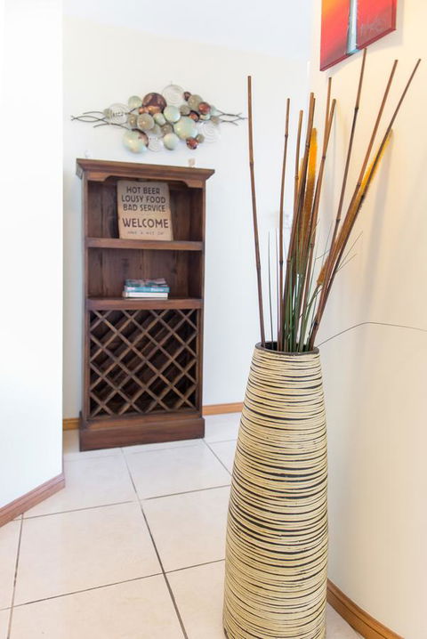 Paradise Penthouse At Waves - Airlie Beach - Holiday Adelaide 18