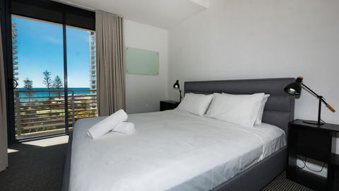 Swell Resort Burleigh Heads - Holiday Adelaide 3