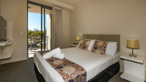 Swell Resort Burleigh Heads - Holiday Adelaide 34