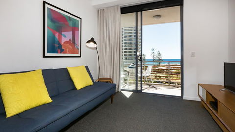 Swell Resort Burleigh Heads - Holiday Adelaide 2
