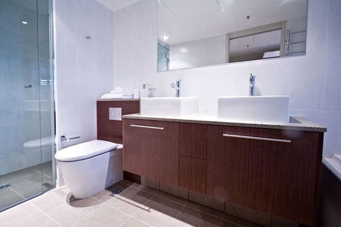 Lanai Riverside Apartments - Holiday Adelaide 19