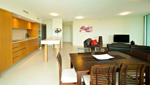 Lanai Riverside Apartments - Holiday Adelaide 33