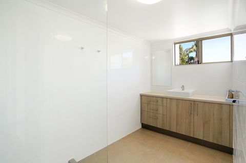 Surf Dance Apartments - Holiday Adelaide 30