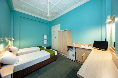 Hides Hotel - Holiday Adelaide 17