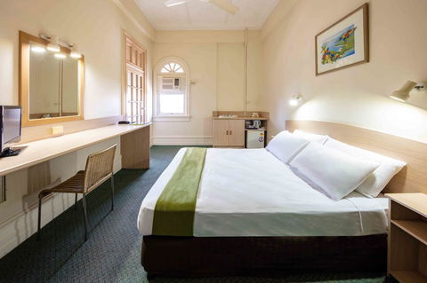 Hides Hotel - Holiday Adelaide 16