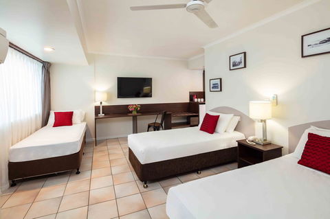 Hides Hotel - Holiday Adelaide 8