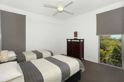 224 Centenary Heights Road Coolum Beach, 500 Dollar Bond, Linen Included - Holiday Adelaide 8