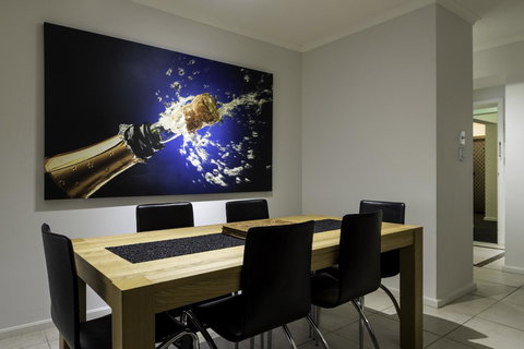 Moorings On Cavill Surfers Paradise - Holiday Adelaide 3