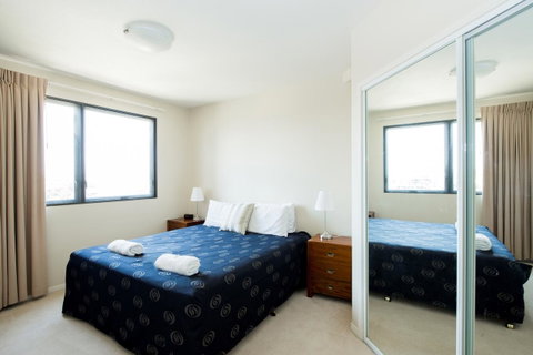 The Oasis Apartments - Holiday Adelaide 13