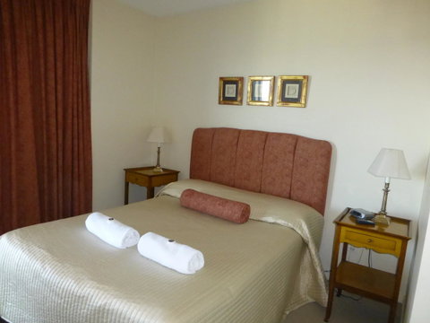 The Oasis Apartments - Holiday Adelaide 18