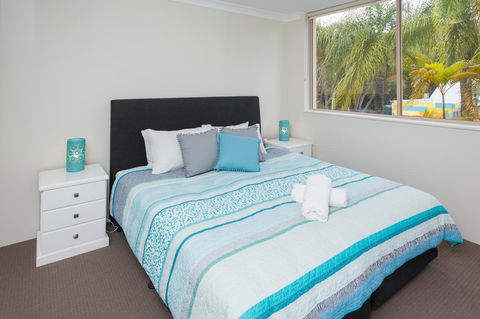 Miami Beachside Holiday Apartments - Holiday Adelaide 20