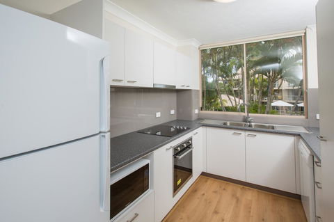 Miami Beachside Holiday Apartments - Holiday Adelaide 22