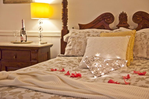 Curtis Falls Cottage - Holiday Adelaide 21