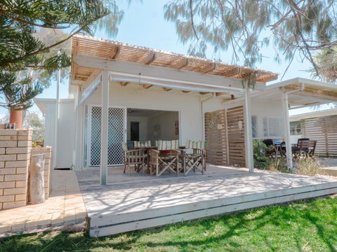 Watson Street 29, Currimundi - Holiday Adelaide 1