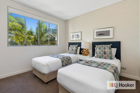 WAVE CULTURE 1204 - BEACH BLISS - Holiday Adelaide 1