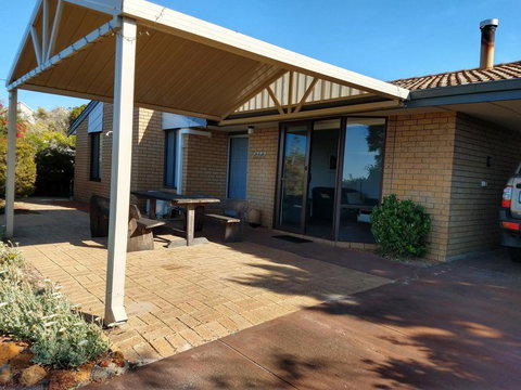 Wave Walk - Holiday Adelaide 3