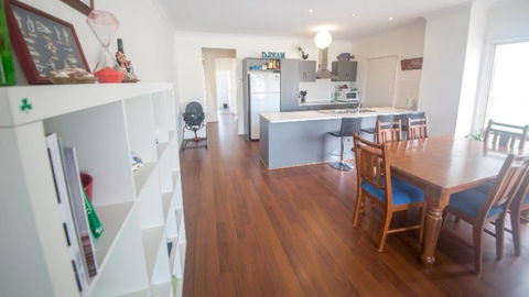 Wenneelys - 26/45 St Andrews Boulevard - Holiday Adelaide 3