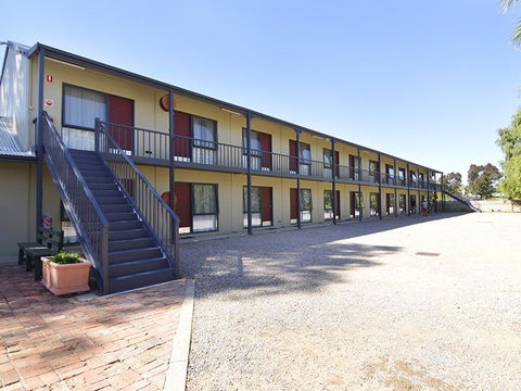 Wentworth Central Motor Inn - Holiday Adelaide 2