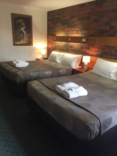Wentworth Club Motel - Holiday Adelaide 3