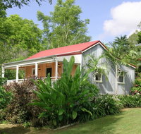 Whitsunday Cane Cutters Cottage - Holiday Adelaide