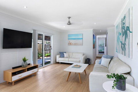 Whitsunday Palms - Holiday Adelaide 2