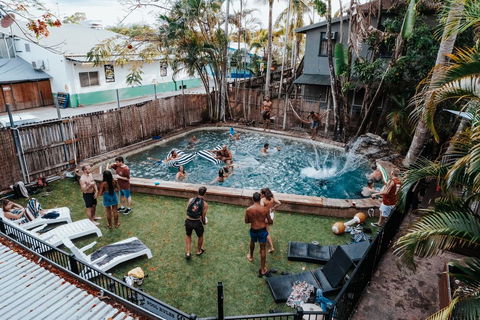 Why Not Backpackers - Holiday Adelaide 0