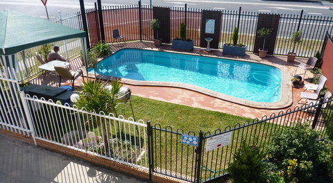 Winchester Motel - Holiday Adelaide 1