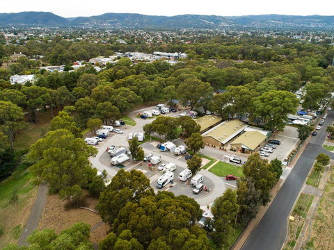 Windsor Gardens Caravan Park - Holiday Adelaide 0