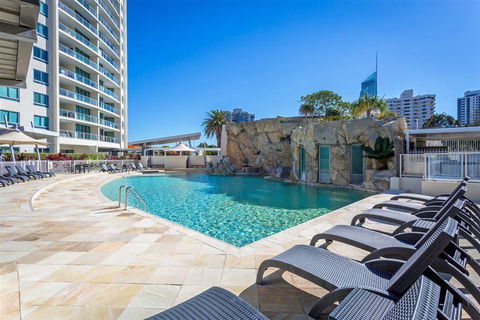Wings Resort - Private Apartments - Holiday Adelaide 0
