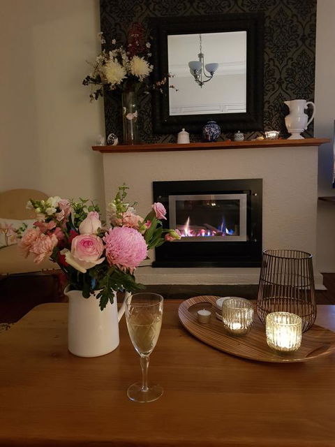 Winston Cottage At Three Sisters - Holiday Adelaide 2