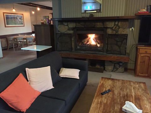 Winterhaus Lodge Thredbo Village - Holiday Adelaide 1