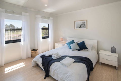 Wirraway Luxury Chalet - Holiday Adelaide 3