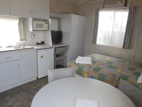 Wodonga Caravan & Cabin Park - Holiday Adelaide 2
