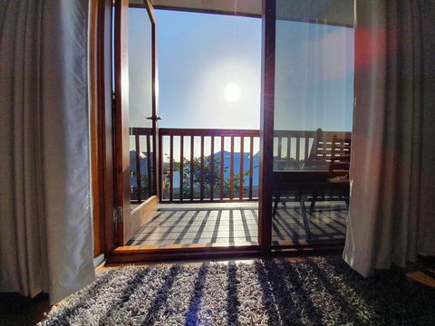 Wonderland Retreat - Holiday Adelaide 2