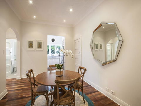 Woollahra Roslyndale Avenue - Holiday Adelaide 3