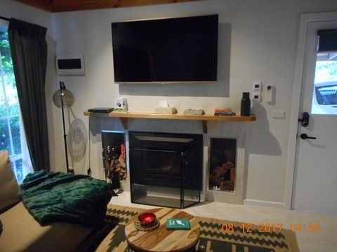 Wurrung B & B - The Cottage - Holiday Adelaide 3